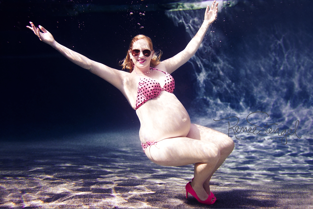 RENEE STENGEL Photography | Charlotte Portrait and Underwater Photographer | Underwater Maternity Pink Polka Dot Bikini