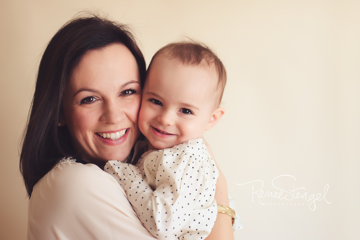 RENEE STENGEL Photography | Charlotte Portrait and Underwater Photographer | Mommy and Me Studio Session