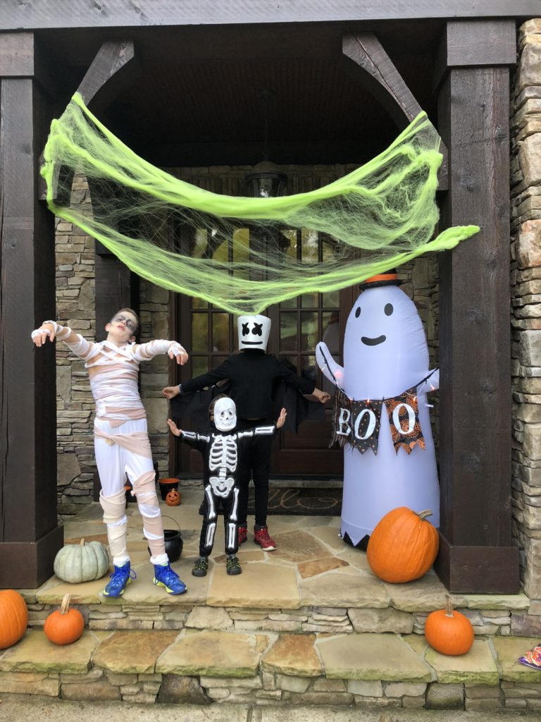 Halloween Fun! Love Capturing the holiday decor details with a quick iPhone Porch Photo! | Renee Stengel Photography | Charlotte NC Underwater and Family Photographer